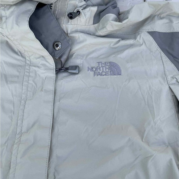 The North Face Gray Mesh Jacket - Picture 2 of 8